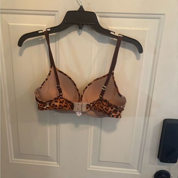Victoria's Secret Animal Print Bra - Picture 4 of 5